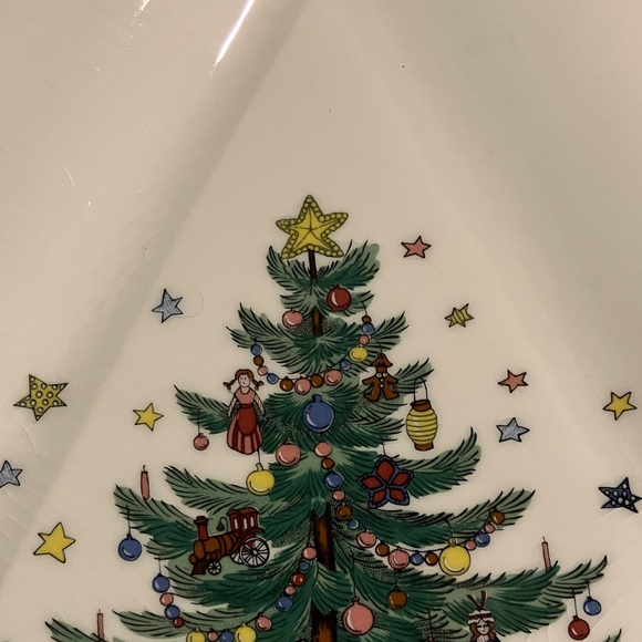Vintage Nikko Christmas Tree Shaped Serving Plate - Picture 5 of 8